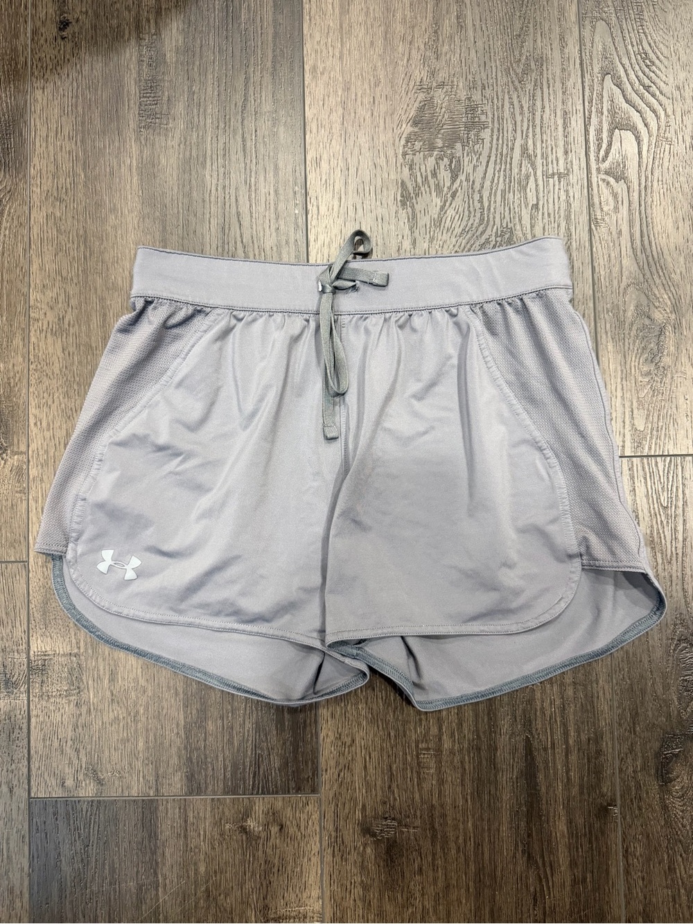 Under Armour Women’s Light Gray Athletic Running Shorts